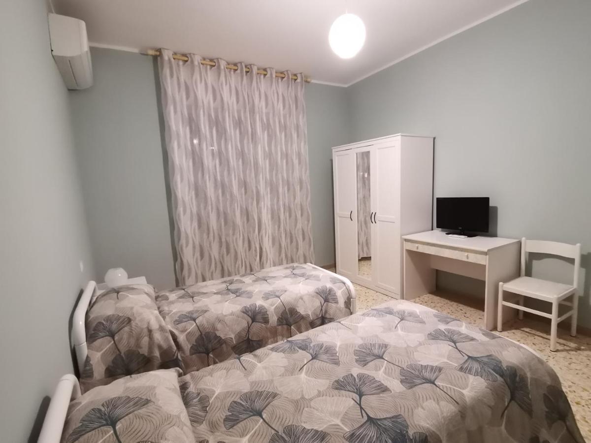 Domus Lineker Apartment เวนาโฟร ภายนอก รูปภาพ